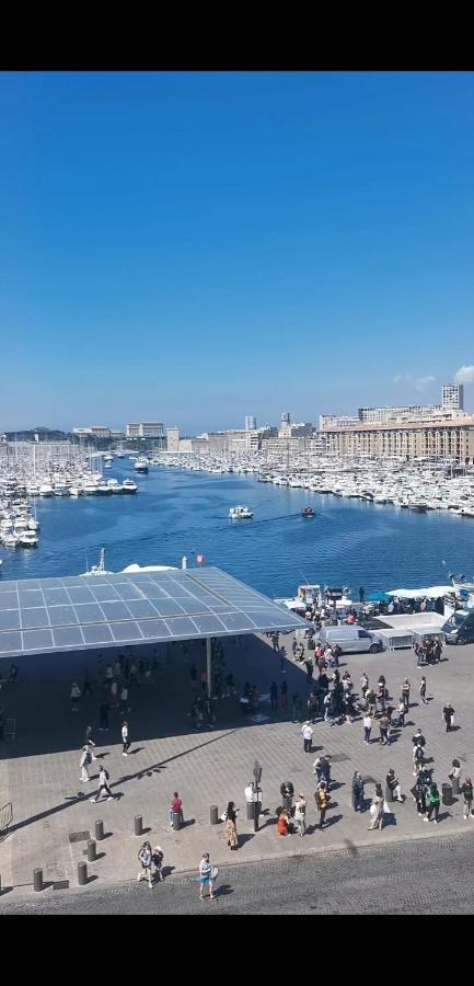 Face Au Vieux Port Vue 180 De Notre Dame Au Panier Apartment Марсилия Екстериор снимка
