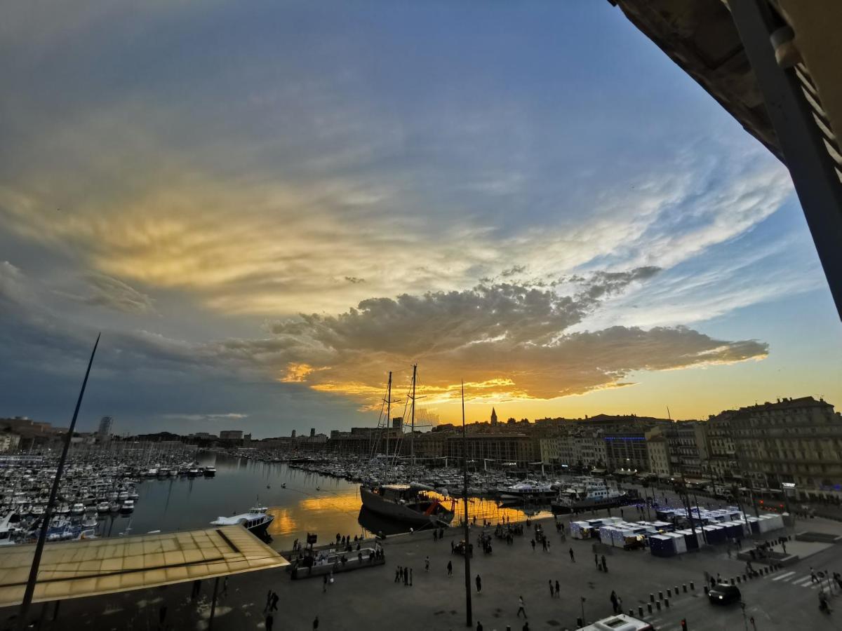 Face Au Vieux Port Vue 180 De Notre Dame Au Panier Apartment Марсилия Екстериор снимка